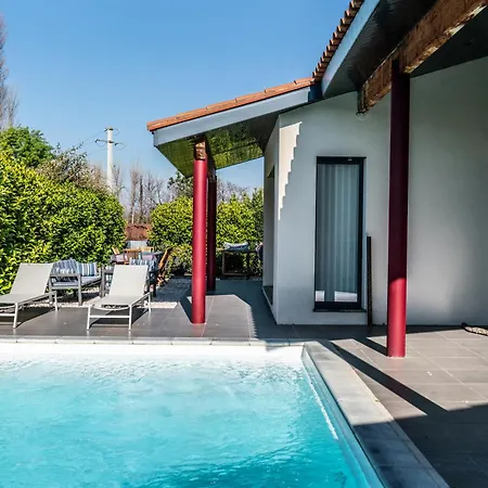 Solea • Piscine Privee •clim•8 Pers •canohes Villa